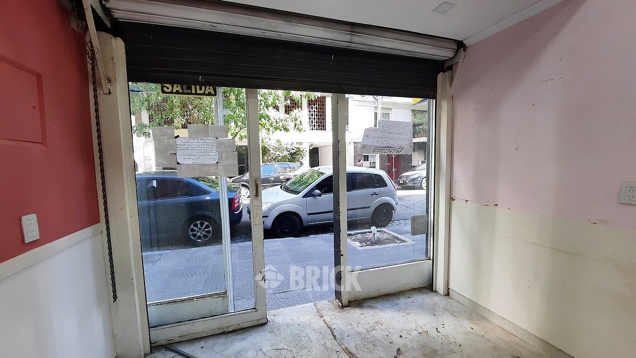 MANSILLA, GRAL. LUCIO al 2500 4