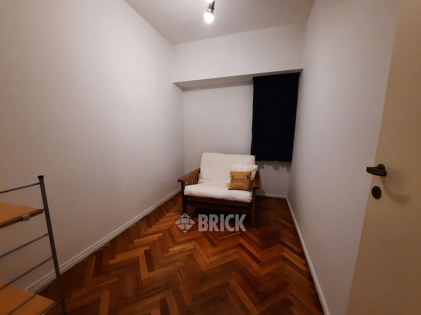 URIBURU, JOSE EVARISTO al 1000 Piso 2 14