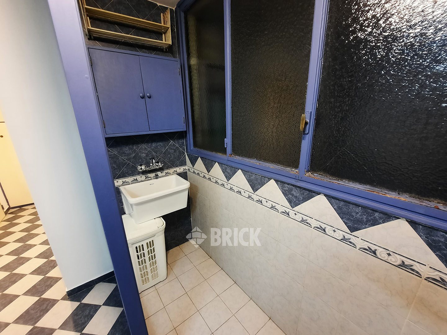 URIBURU, JOSE EVARISTO al 1000 Piso 2 21