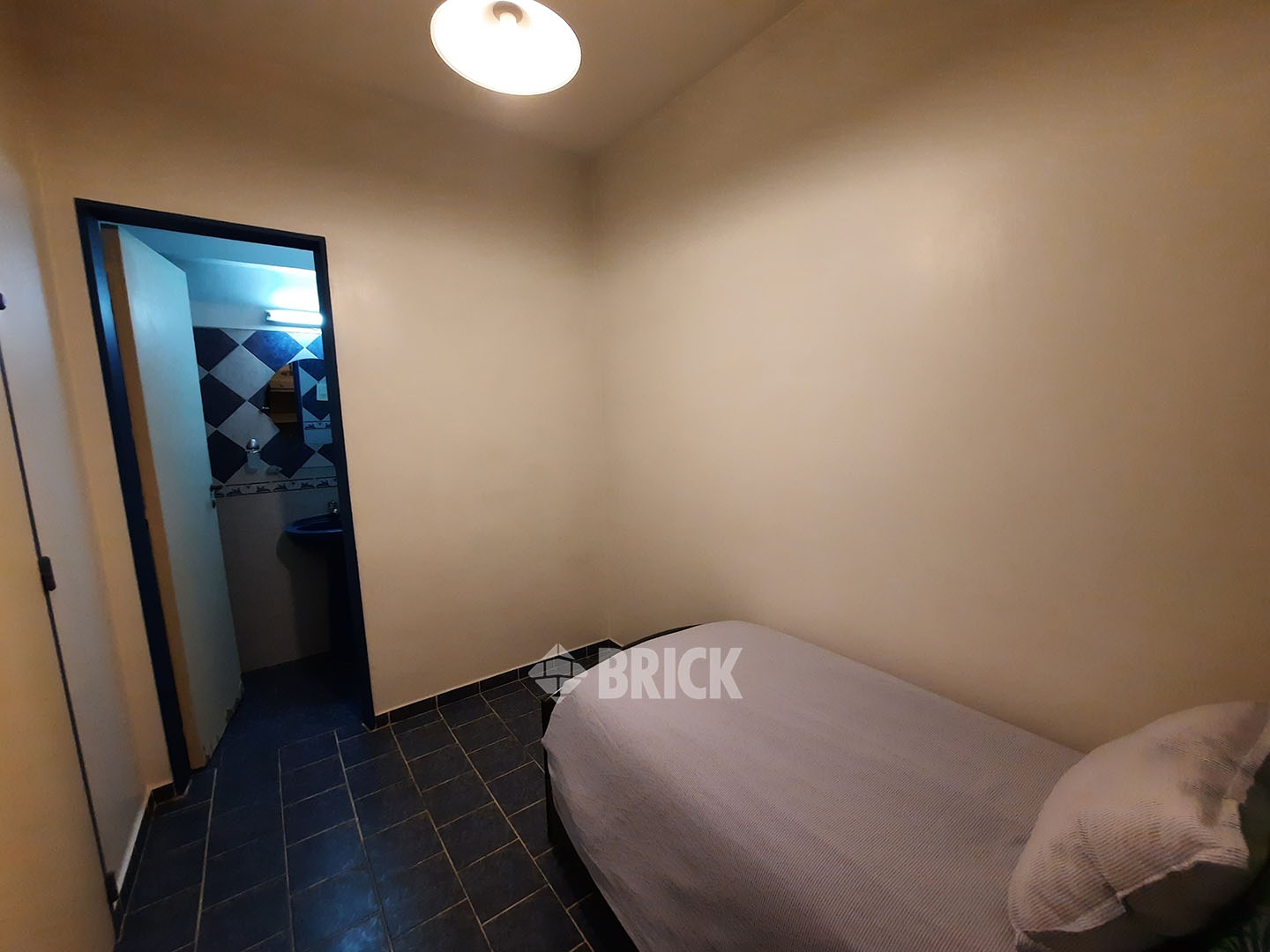 URIBURU, JOSE EVARISTO al 1000 Piso 2 25