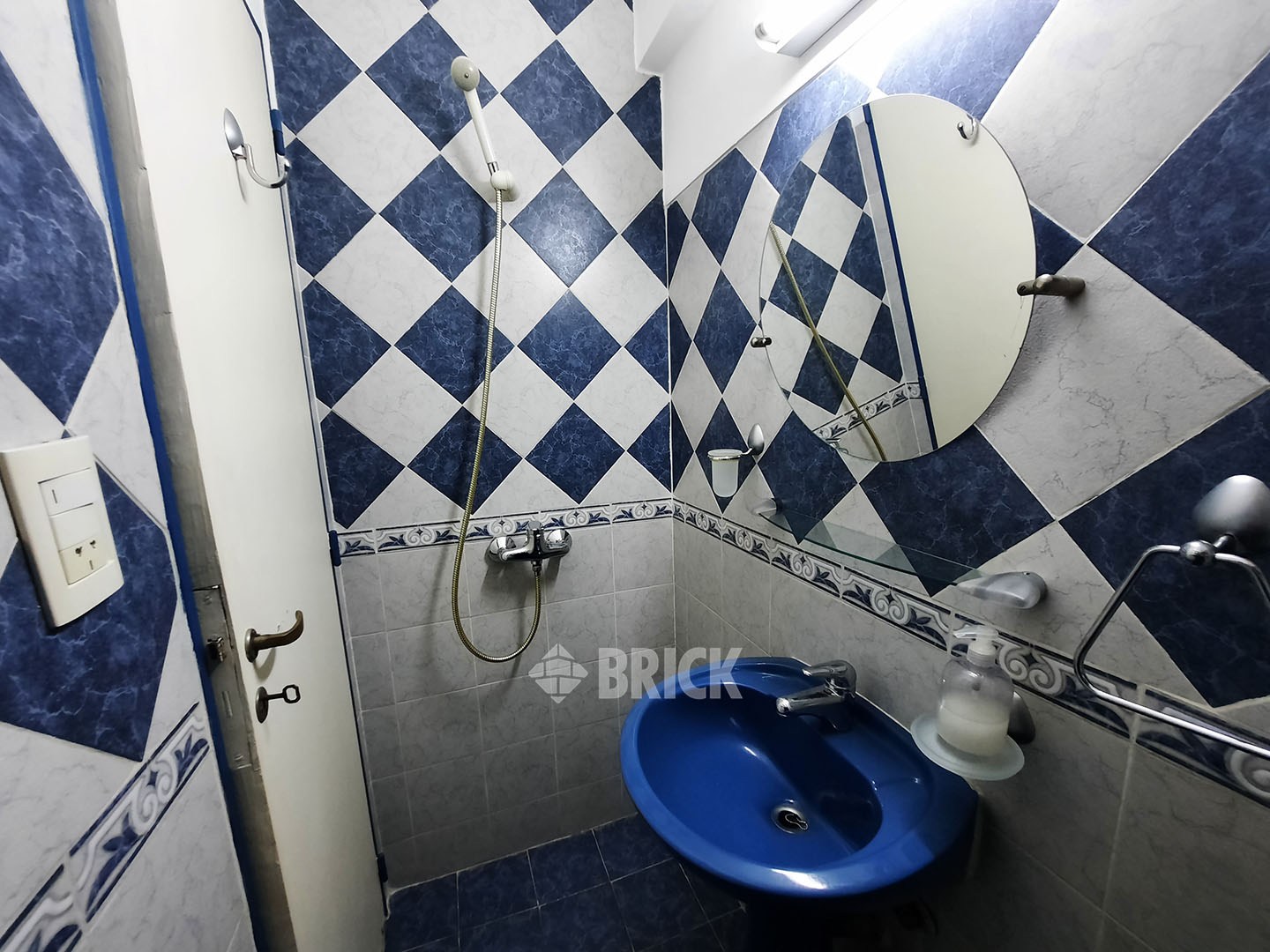 URIBURU, JOSE EVARISTO al 1000 Piso 2 27