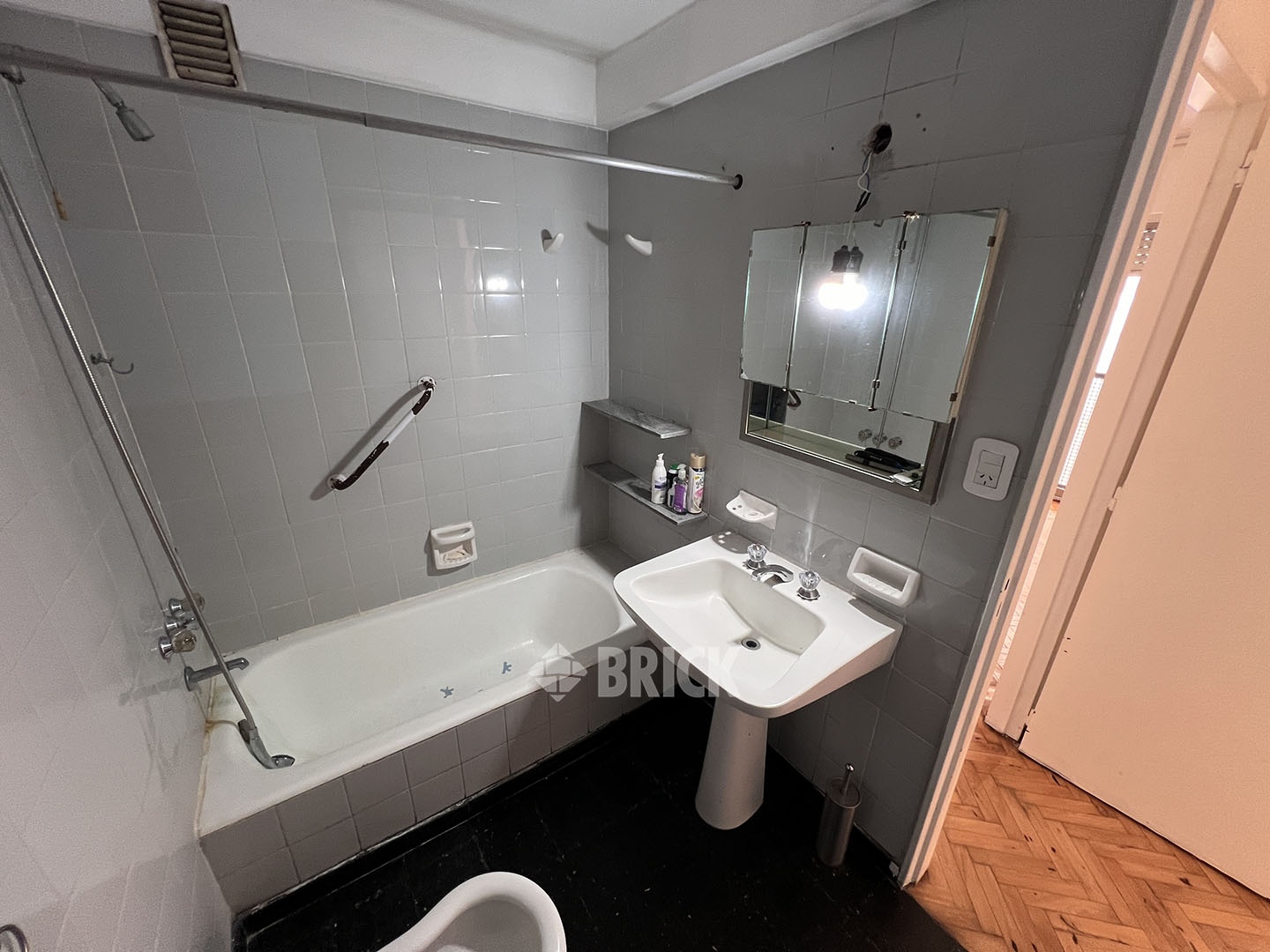 MELIAN, AV. al 2300 Piso 3 9