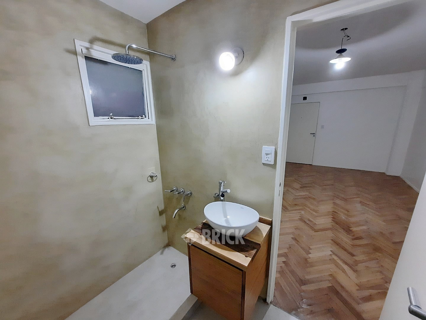 SINCLAIR al 3000 Piso 2 9