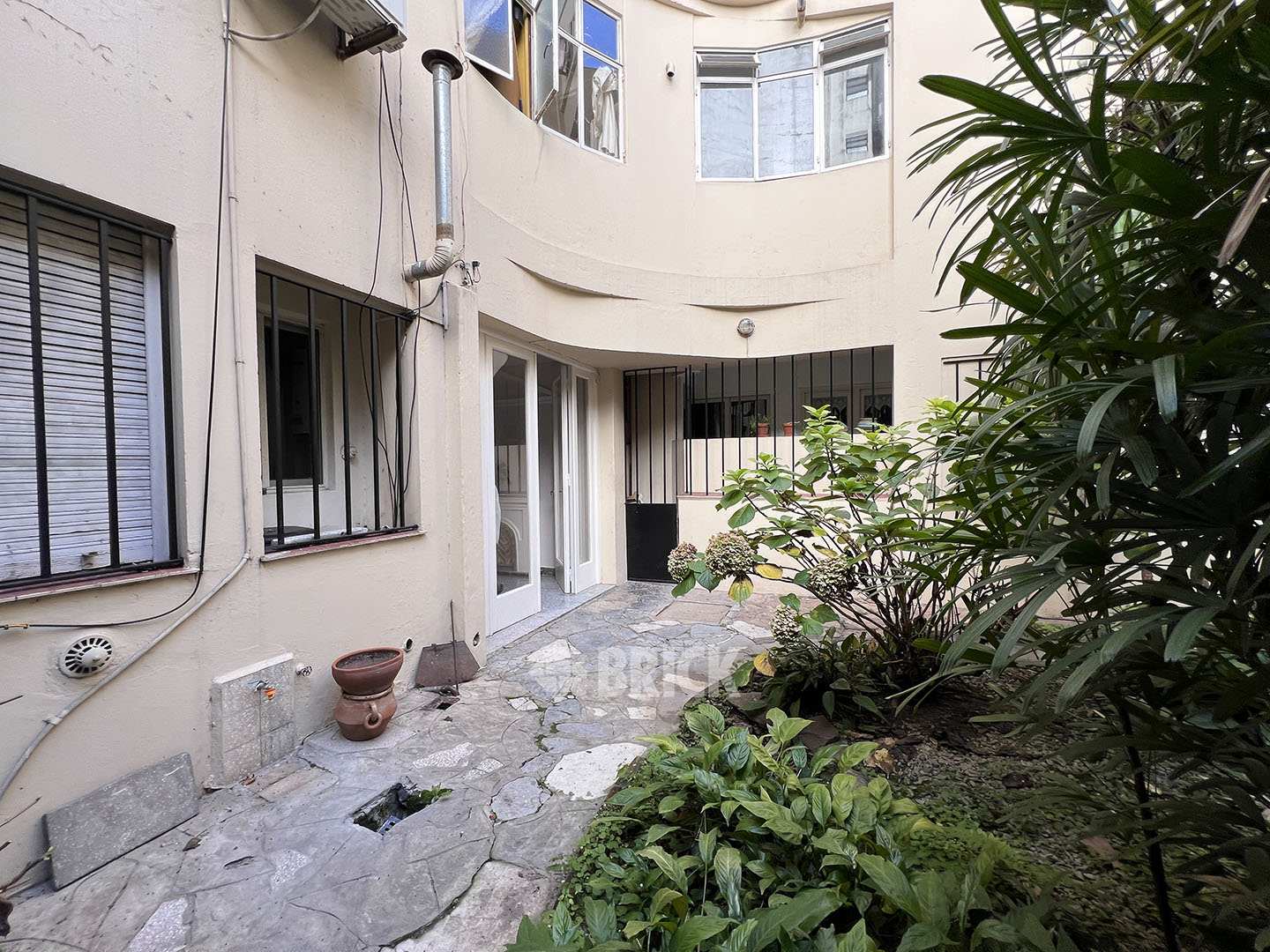 MONTAÑESES al 1800 Piso 3 26