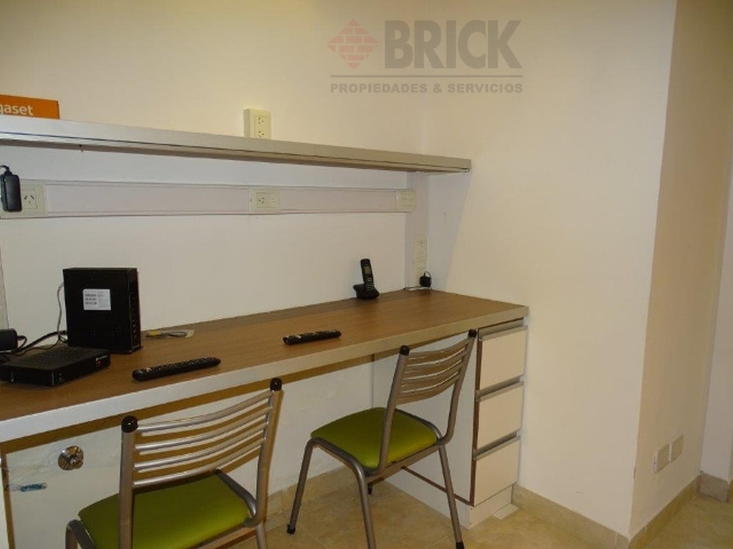 PARAGUAY al 3400 Piso PB 10