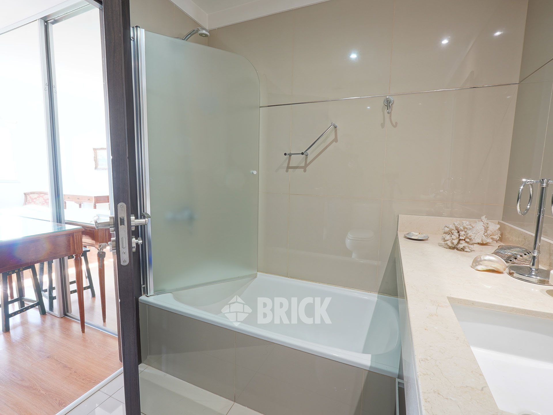 AVELLANEDA, AV. al 1700 Piso 8 20