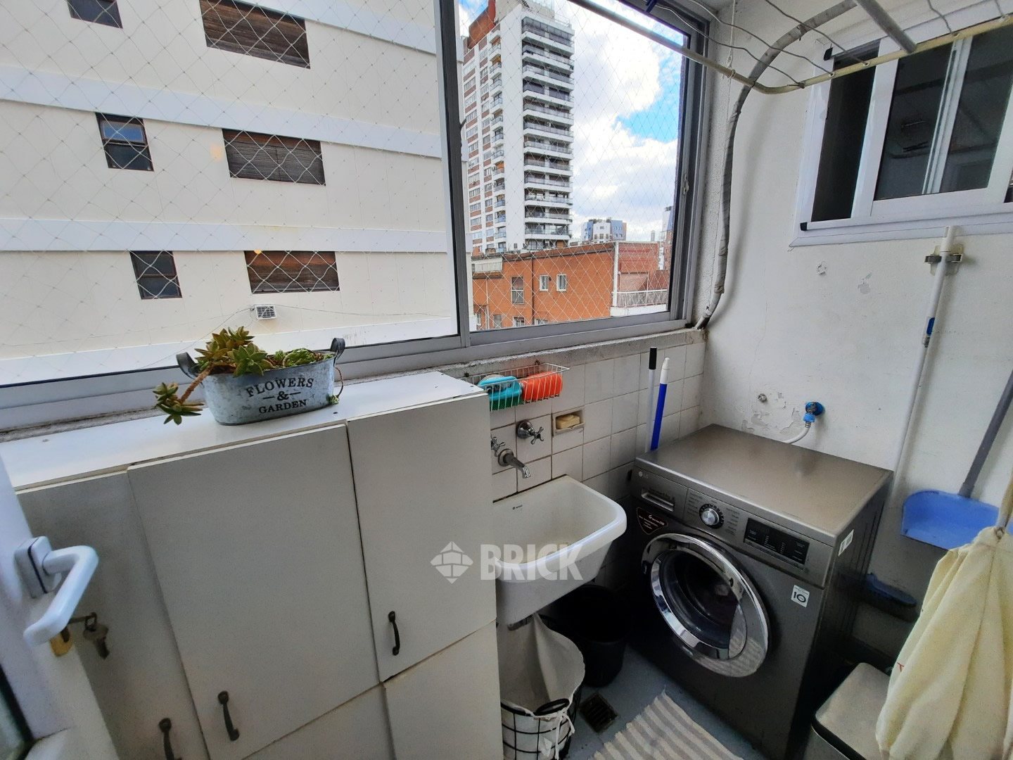 LA PAMPA al 2000 Piso 15 30