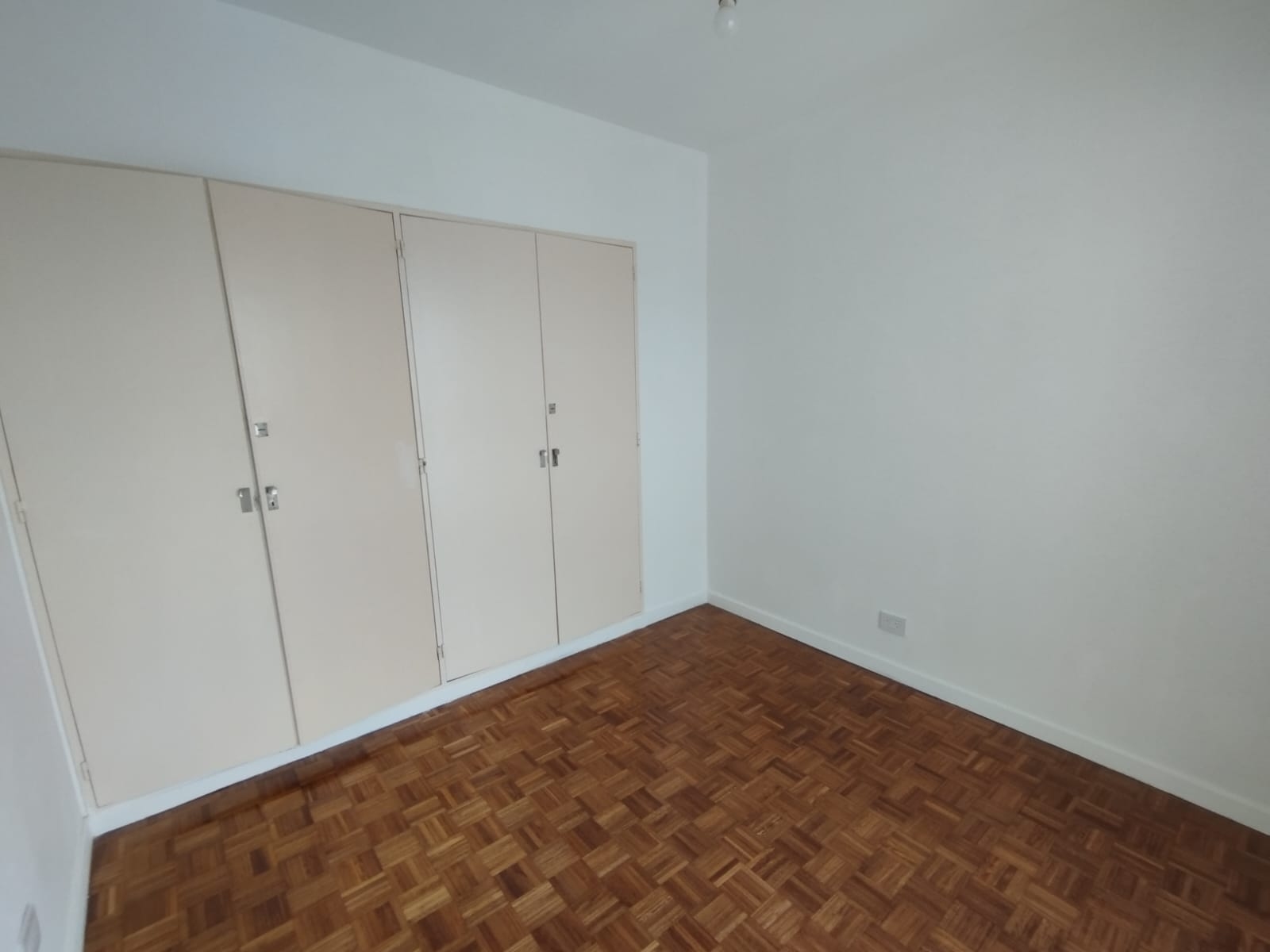 O'HIGGINS al 2100 Piso 20 13