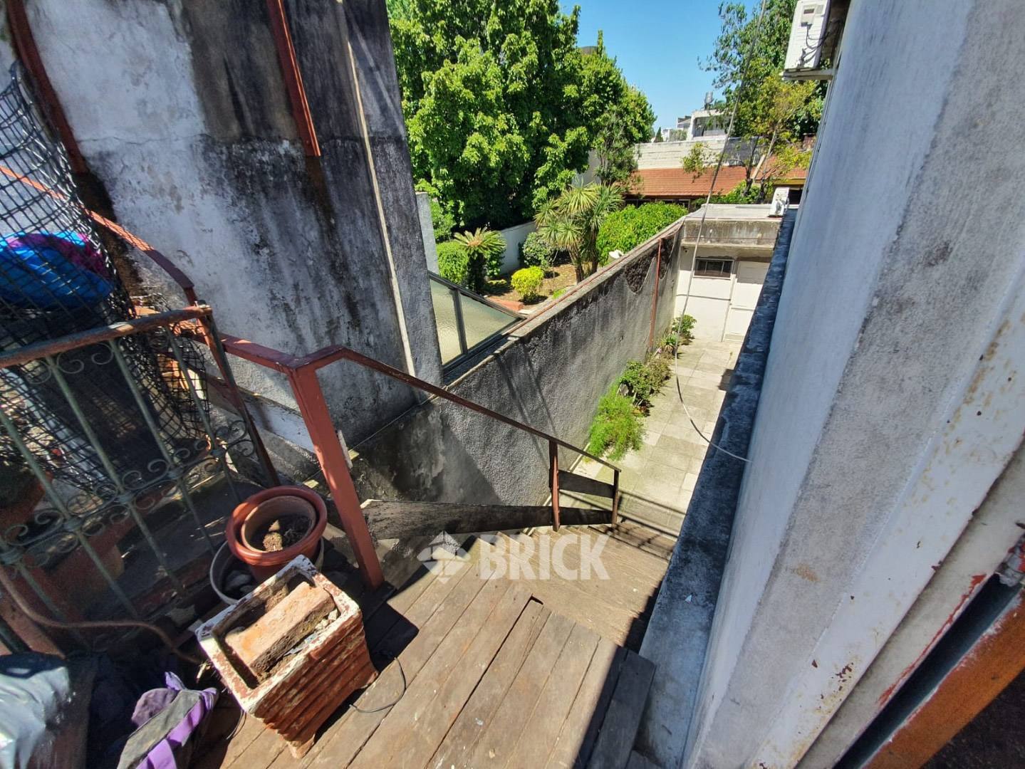 FERNANDEZ MORENO al 3700 Piso 1° 21