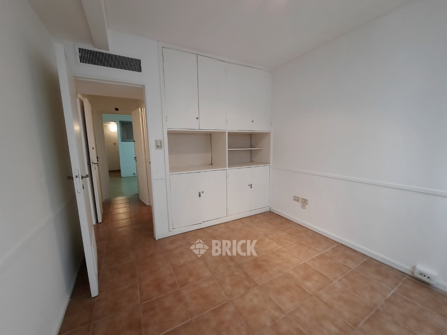 ALVEAR, MARCELO T. DE al 900 Piso 1 10