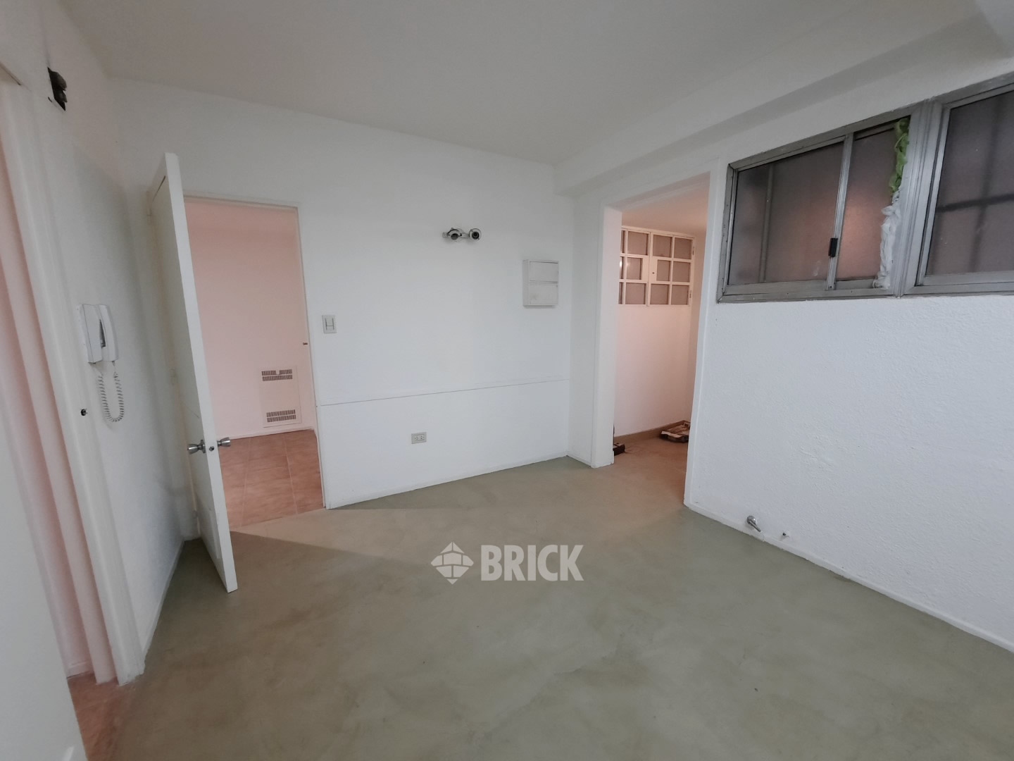 ALVEAR, MARCELO T. DE al 900 Piso 1 15