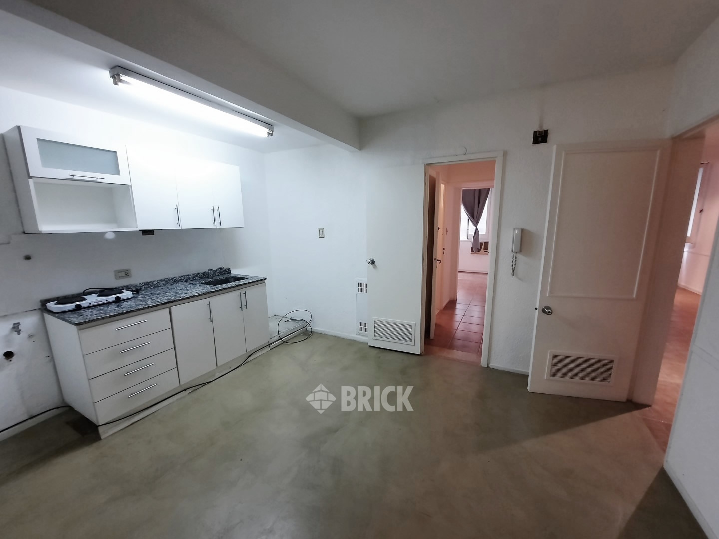 ALVEAR, MARCELO T. DE al 900 Piso 1 17