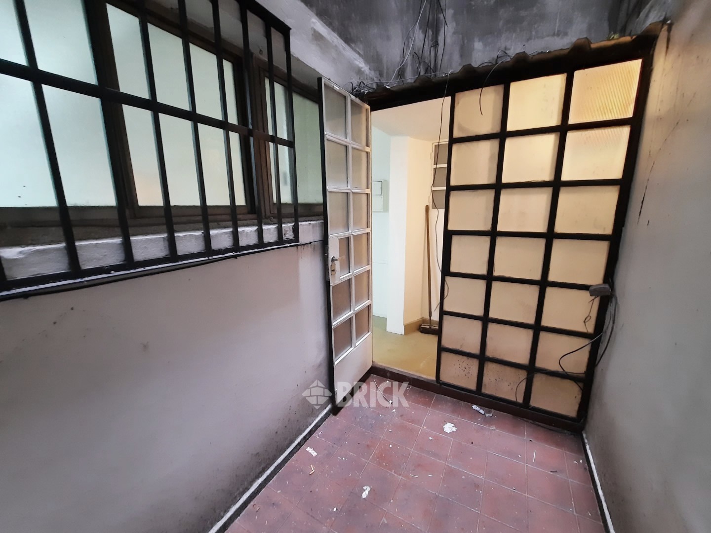 ALVEAR, MARCELO T. DE al 900 Piso 1 20