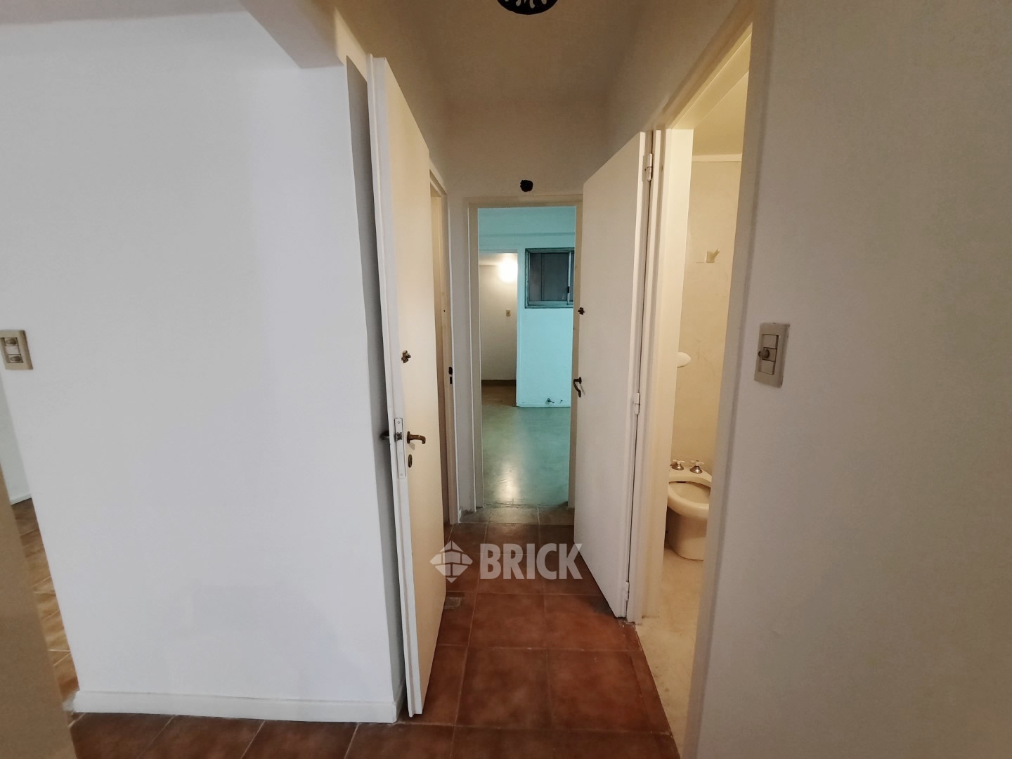 ALVEAR, MARCELO T. DE al 900 Piso 1 7