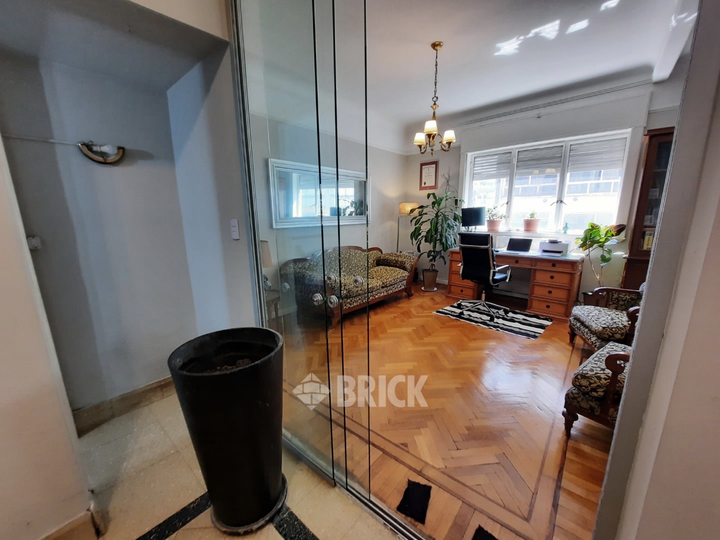 TUCUMAN al 2100 Piso 4 10