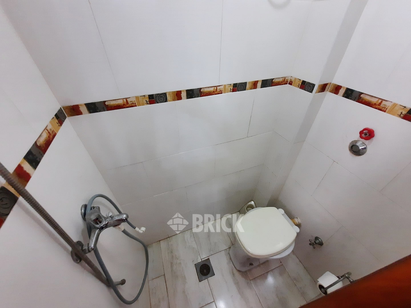 TUCUMAN al 2100 Piso 4 24