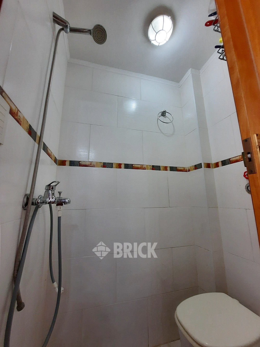 TUCUMAN al 2100 Piso 4 25