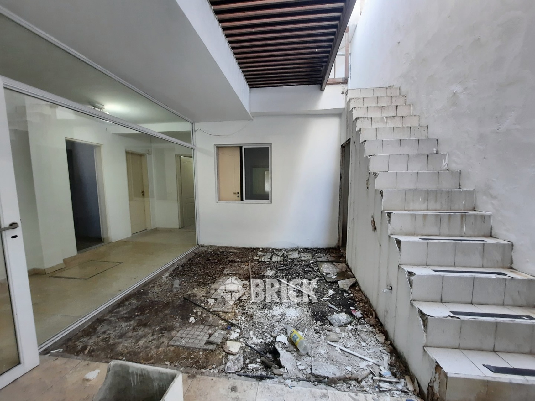 CALVO, CARLOS al 1100 23