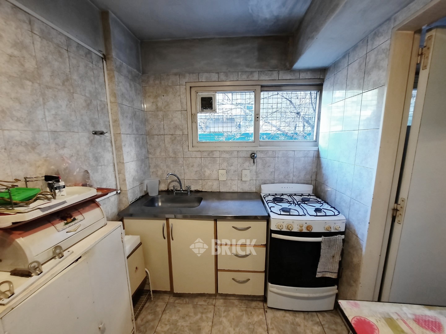 ALVEAR, MARCELO T. DE al 1800 Piso 1 23