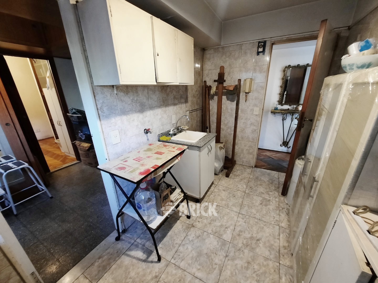 ALVEAR, MARCELO T. DE al 1800 Piso 1 24