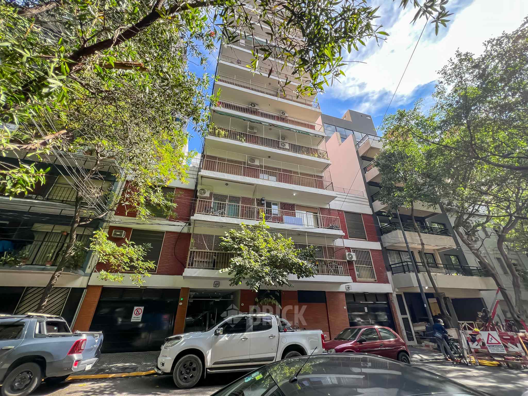 LAMBARE al 1100 Piso 9 11