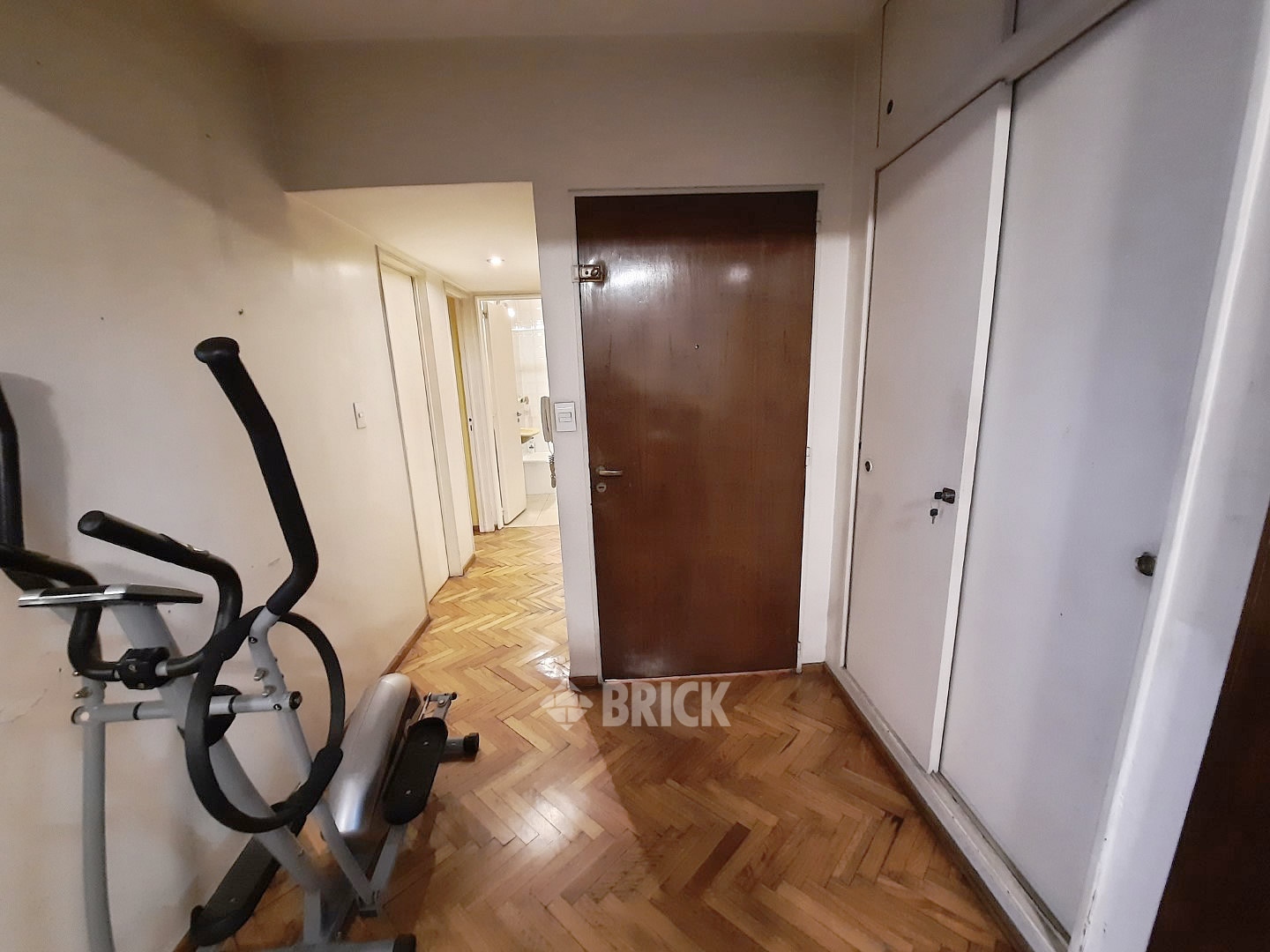 LAS HERAS, AV. al 2900 Piso 5 11