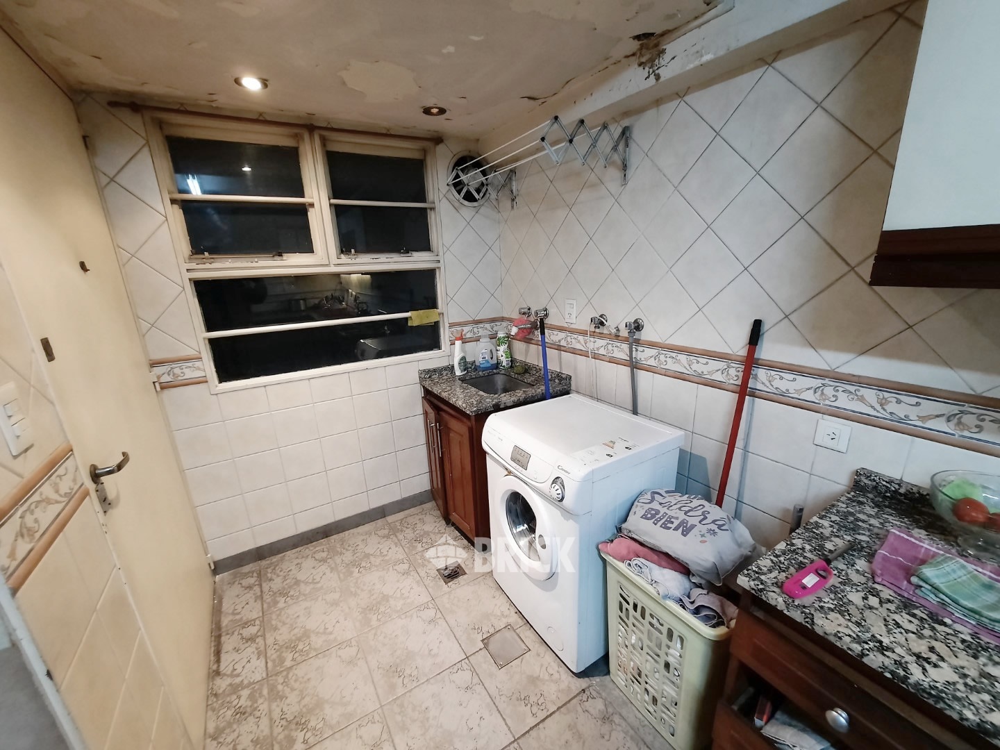 LAS HERAS, AV. al 2900 Piso 5 35