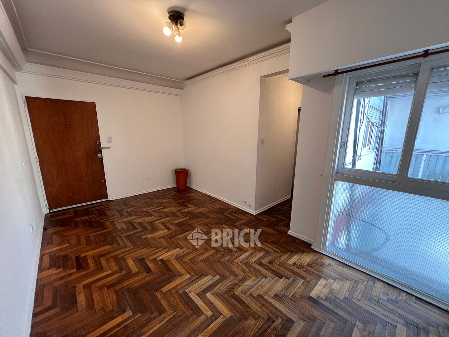 CATAMARCA al 400 Piso 8 1