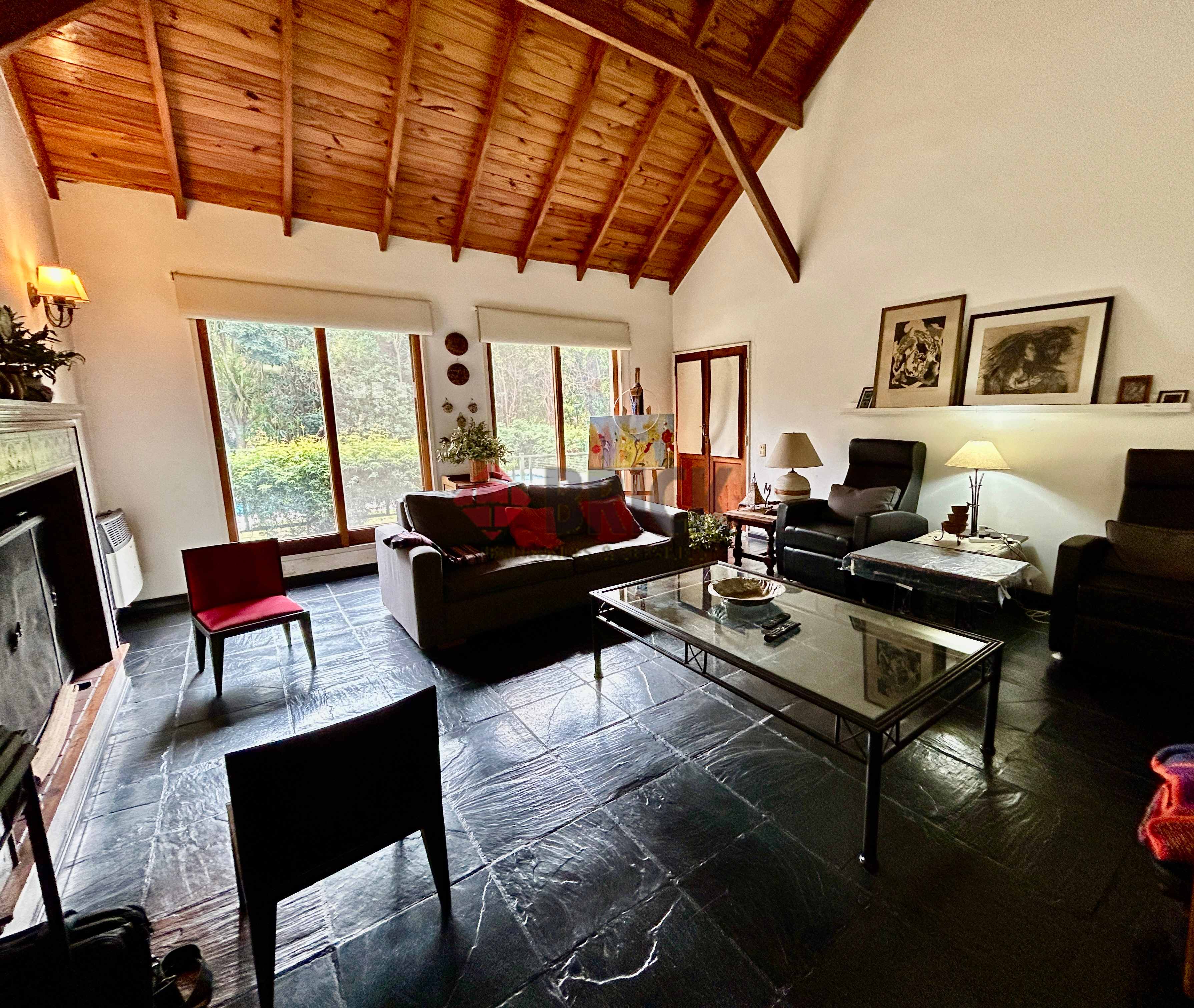 GOLFERS COUNTRY CLUB 5