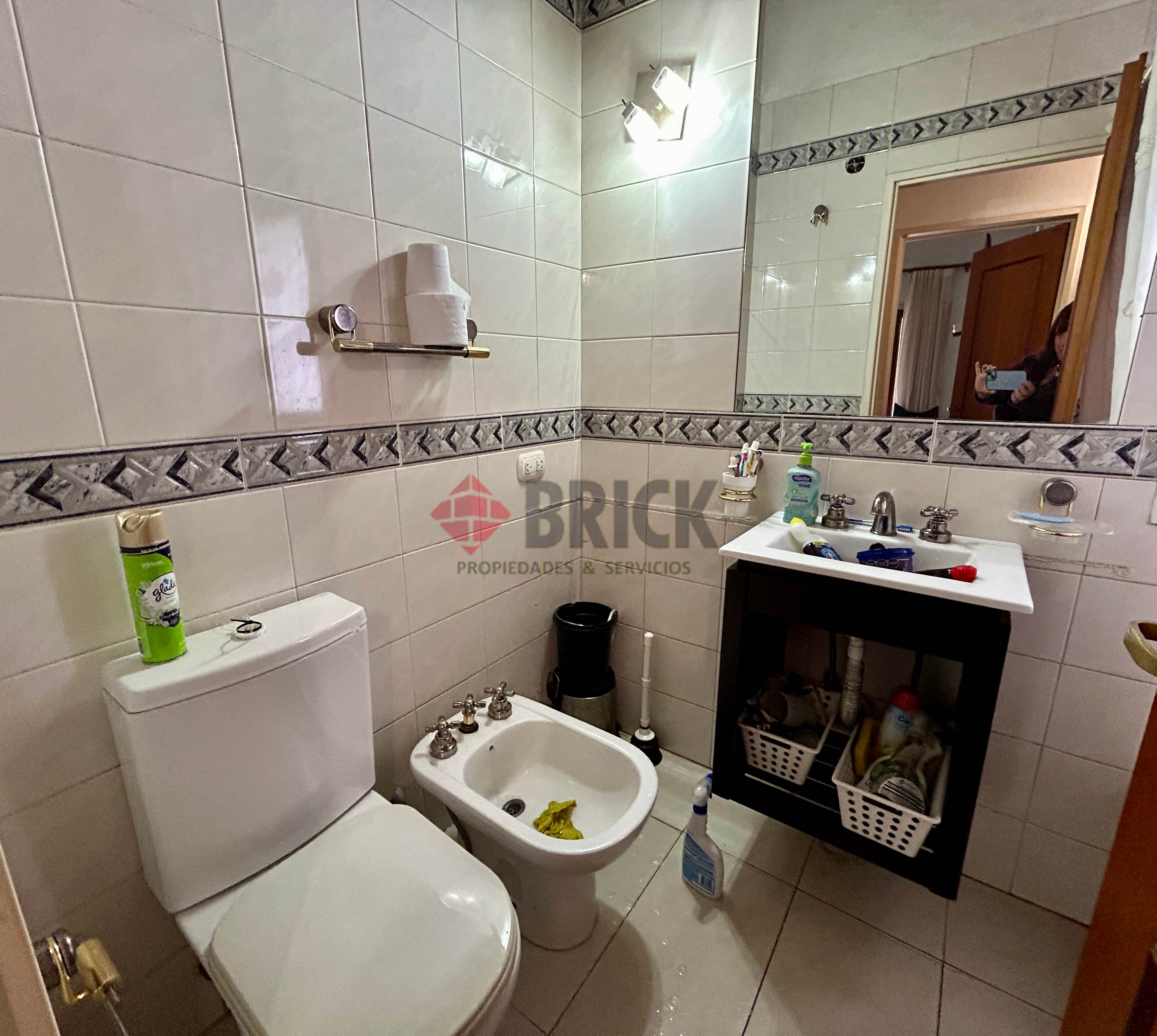 GOLFERS COUNTRY CLUB 21