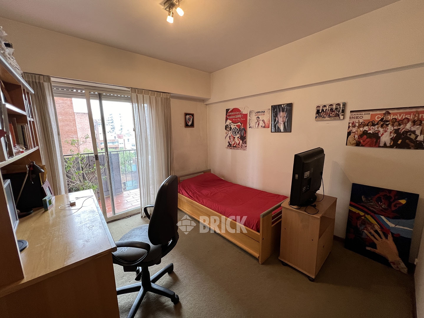 OLAZABAL al 2800 Piso 8 14