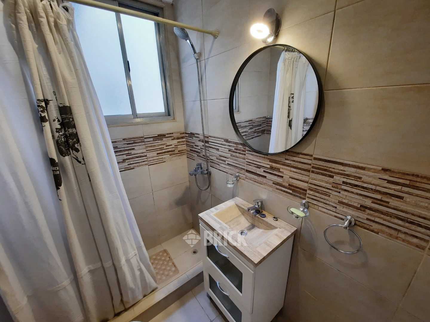 JUSTO, JUAN B., AV. al 2500 Piso 5 11