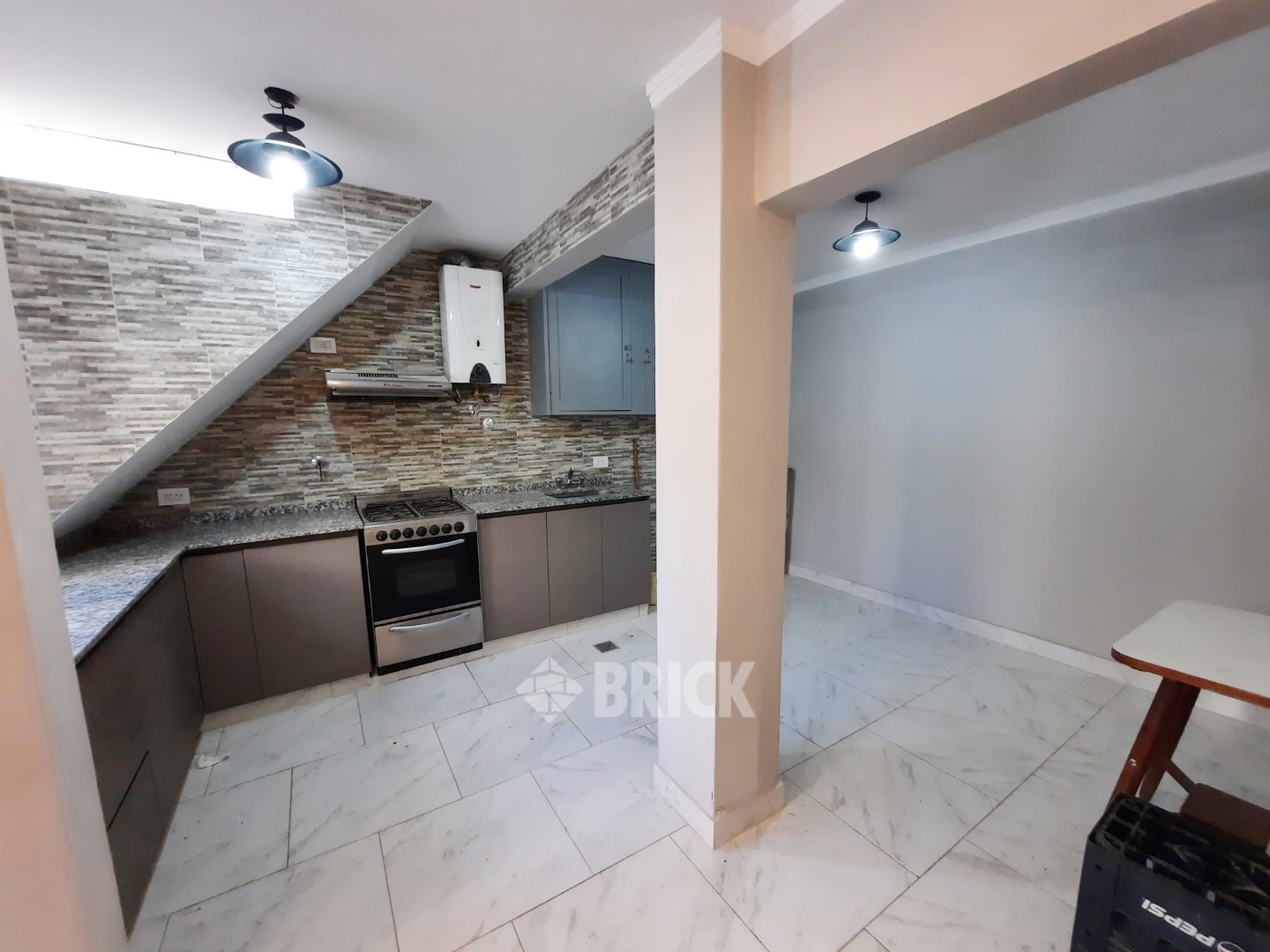 ARRIOLA al 0 Piso PB 12