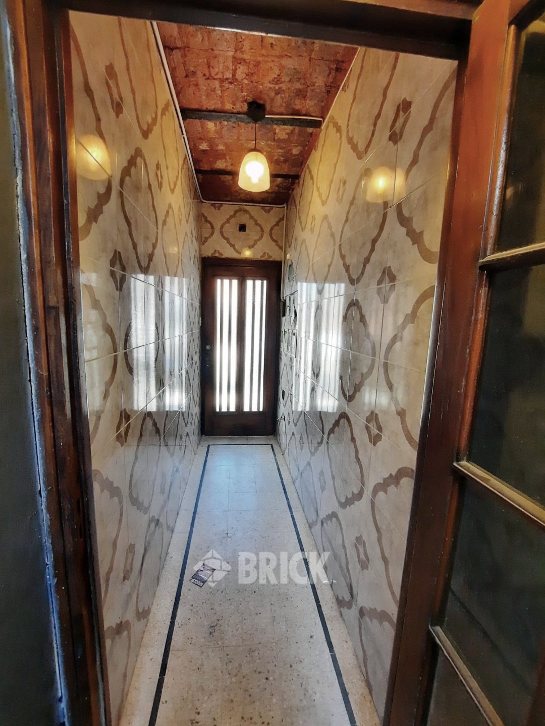 ARRIOLA al 0 Piso PB 31