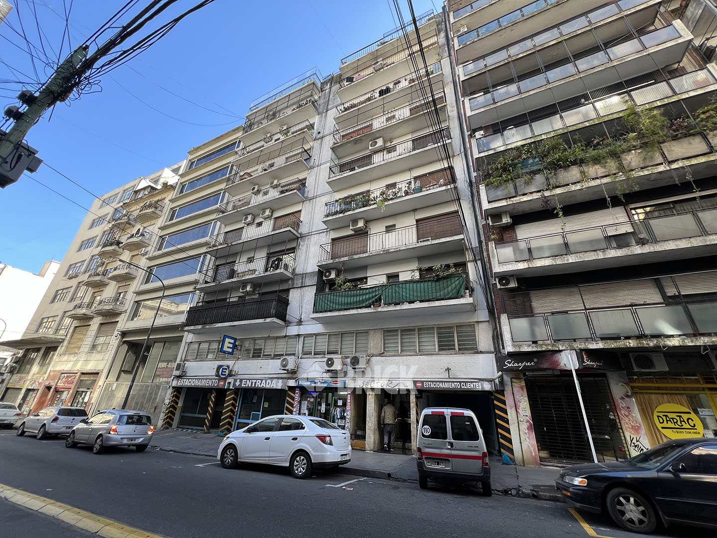 TUCUMAN al 2200 Piso 2 20