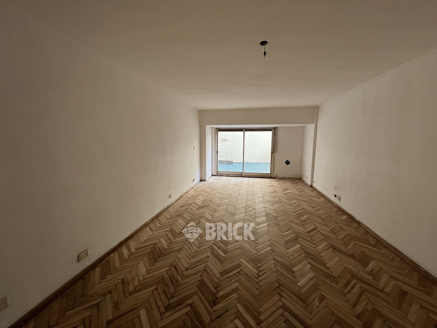 TUCUMAN al 2200 Piso 2 3