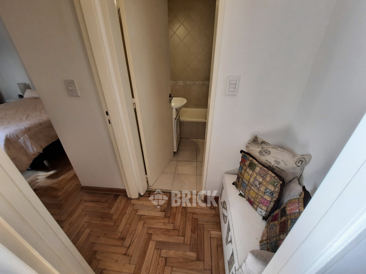 SOLDADO DE LA INDEPENDENCIA al 700 Piso PB 14