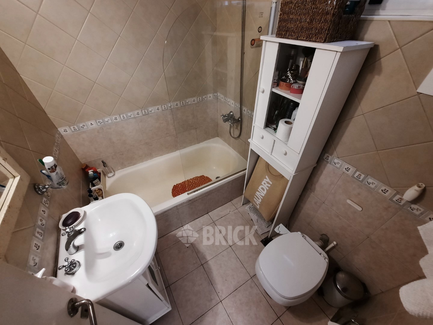 SOLDADO DE LA INDEPENDENCIA al 700 Piso PB 21