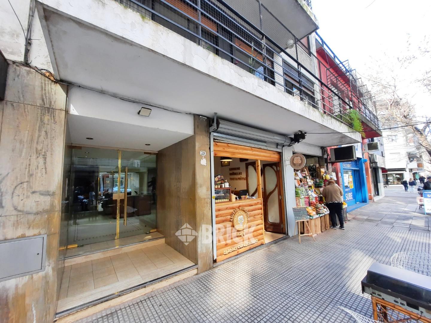 SOLDADO DE LA INDEPENDENCIA al 700 Piso PB 32