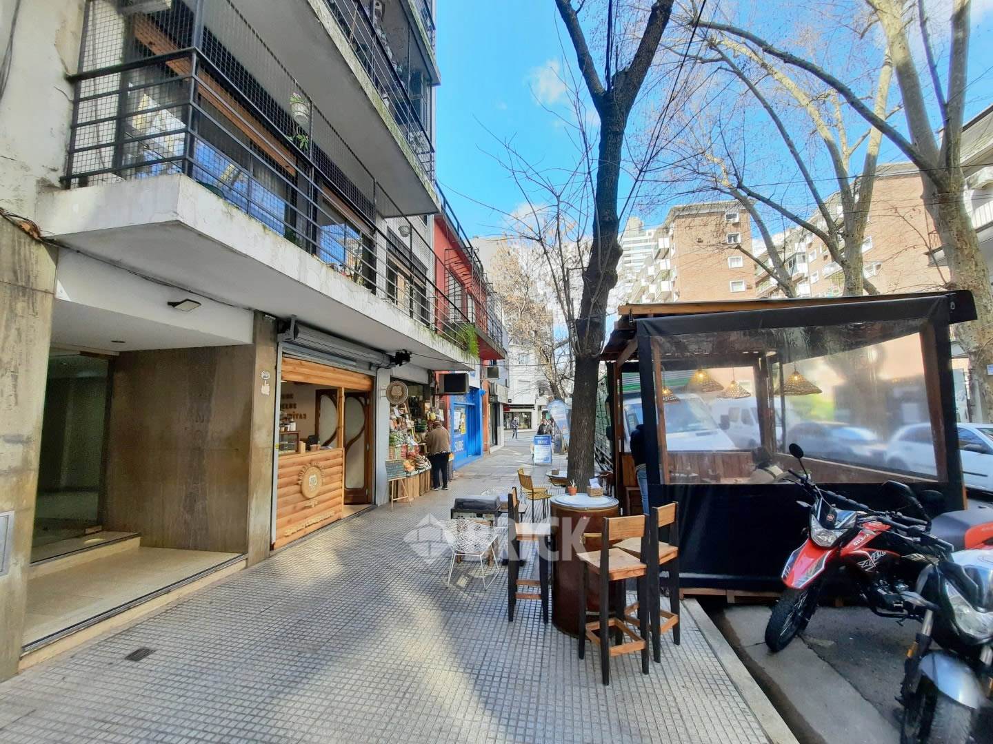 SOLDADO DE LA INDEPENDENCIA al 700 Piso PB 33