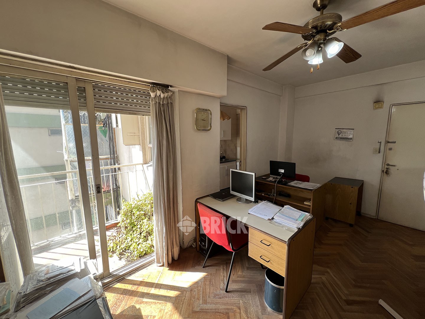 AVELLANEDA, AV. al 1800 Piso 5 1