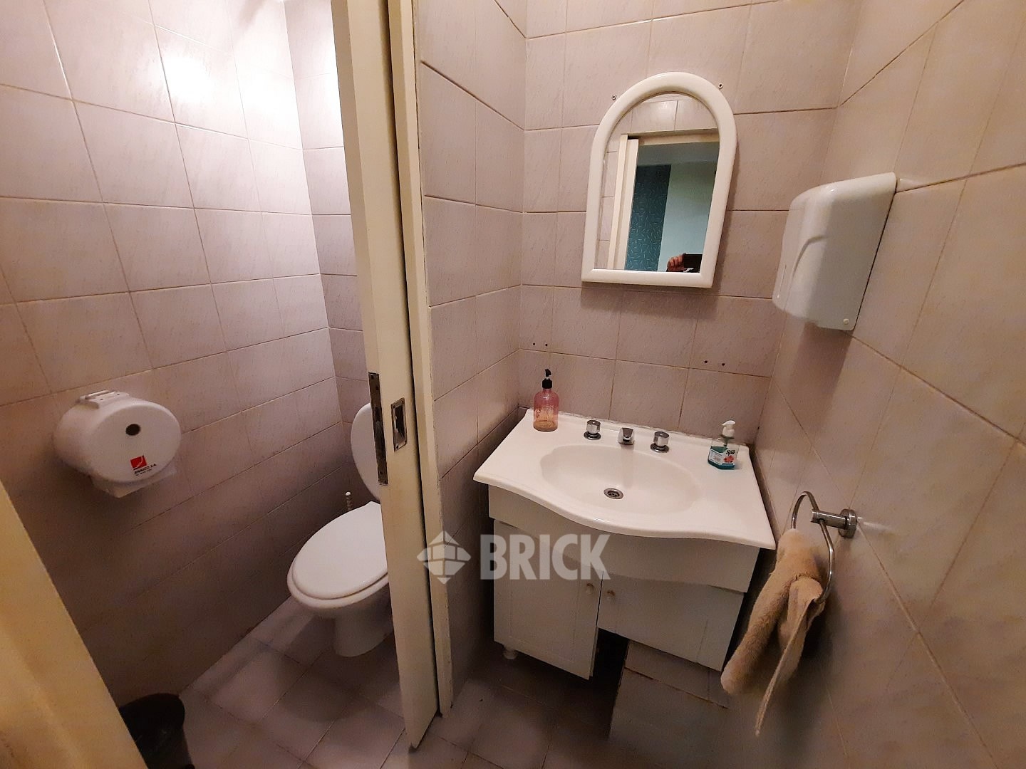 SARMIENTO al 1400 Piso 4 9