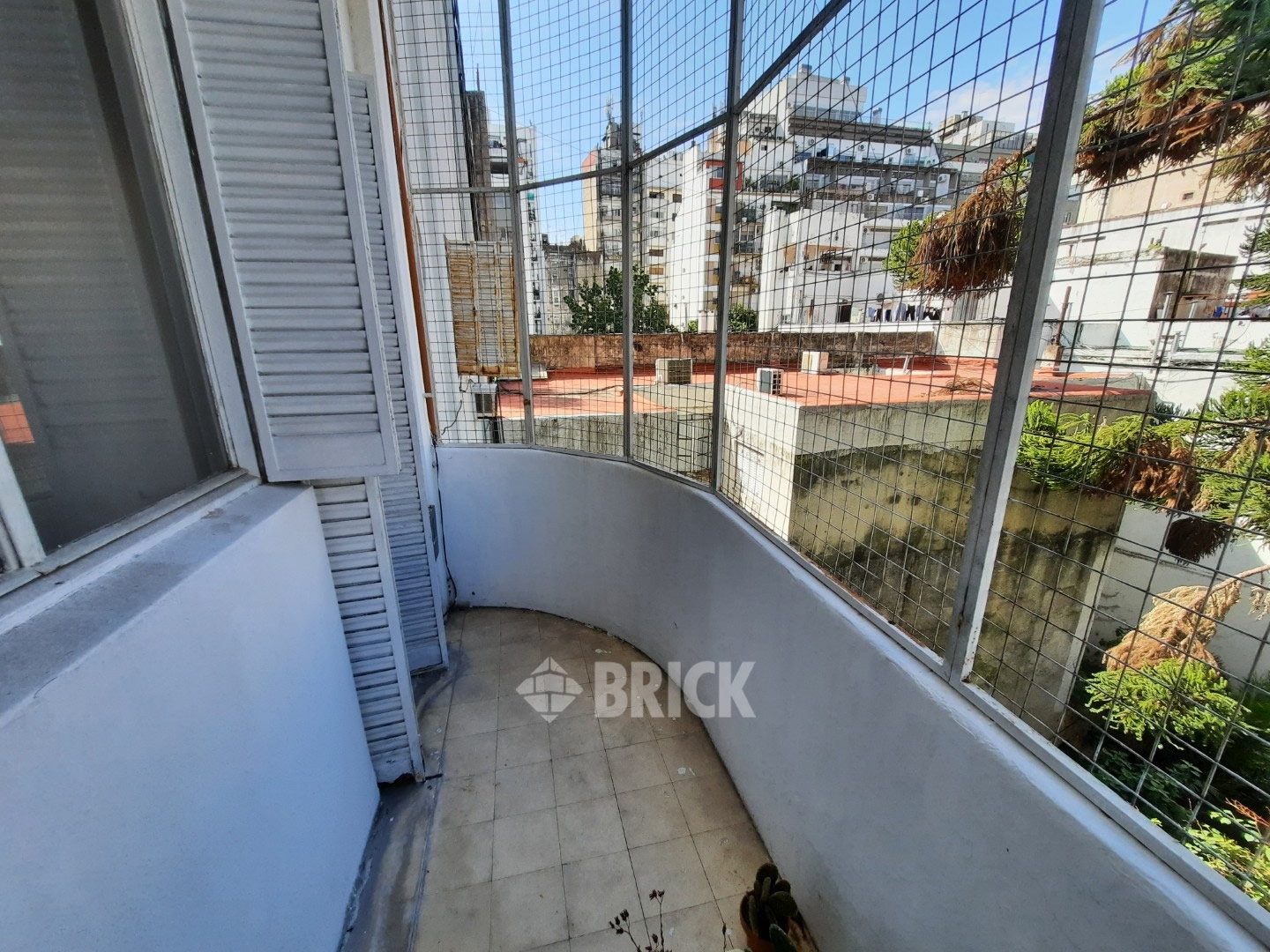 LARREA al 700 Piso 3 5