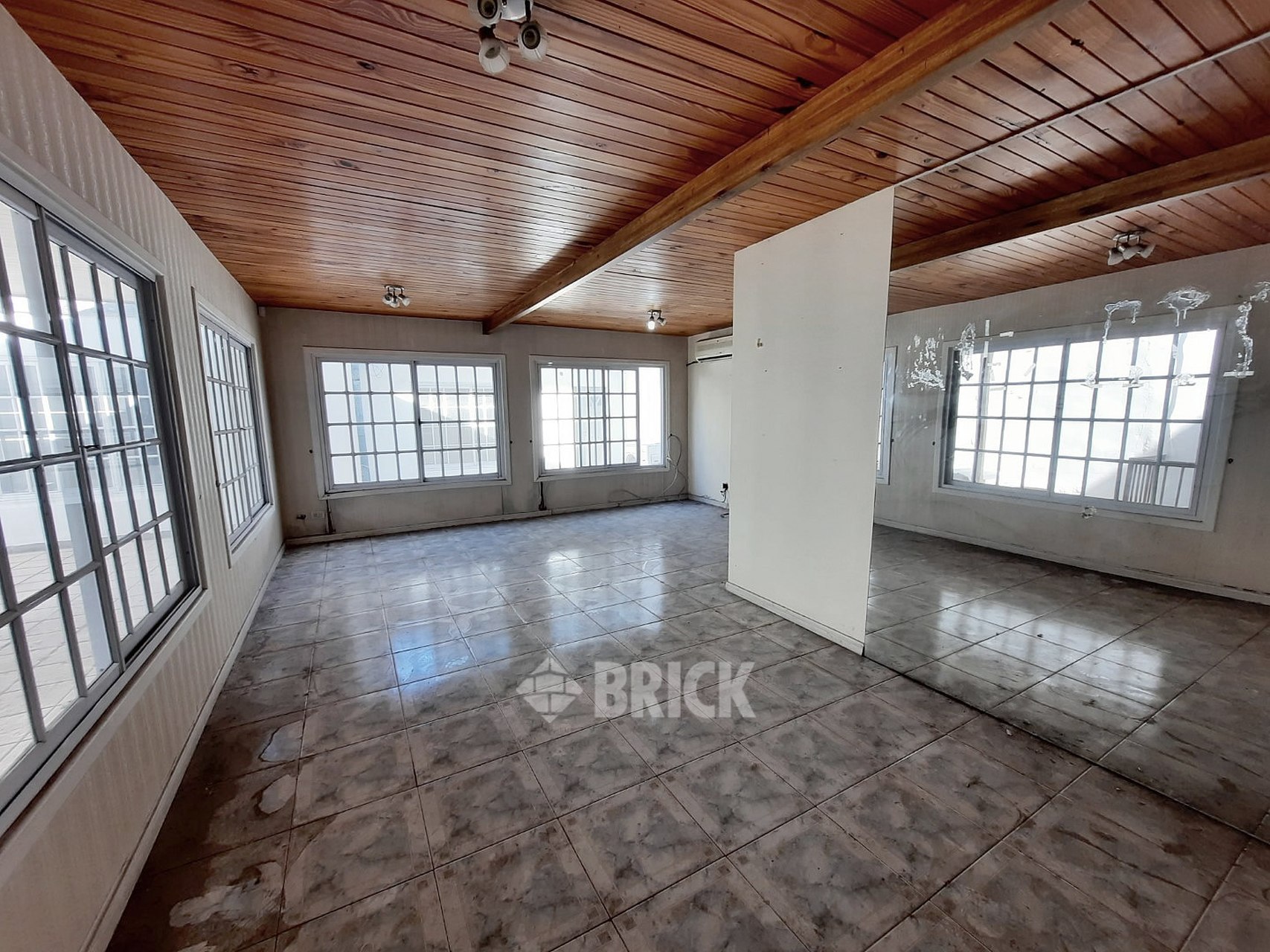 CALVO, CARLOS al 1100 30