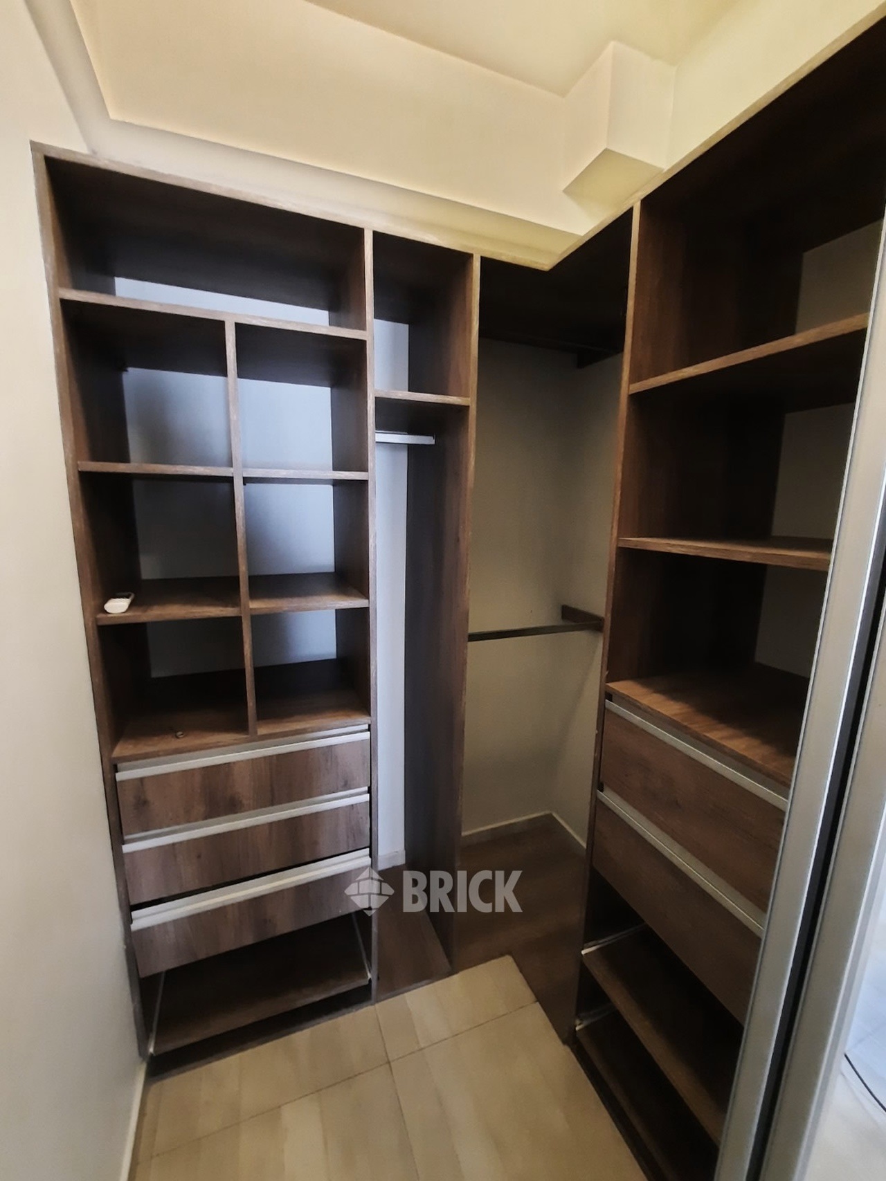 SERRANO al 700 Piso 2 28