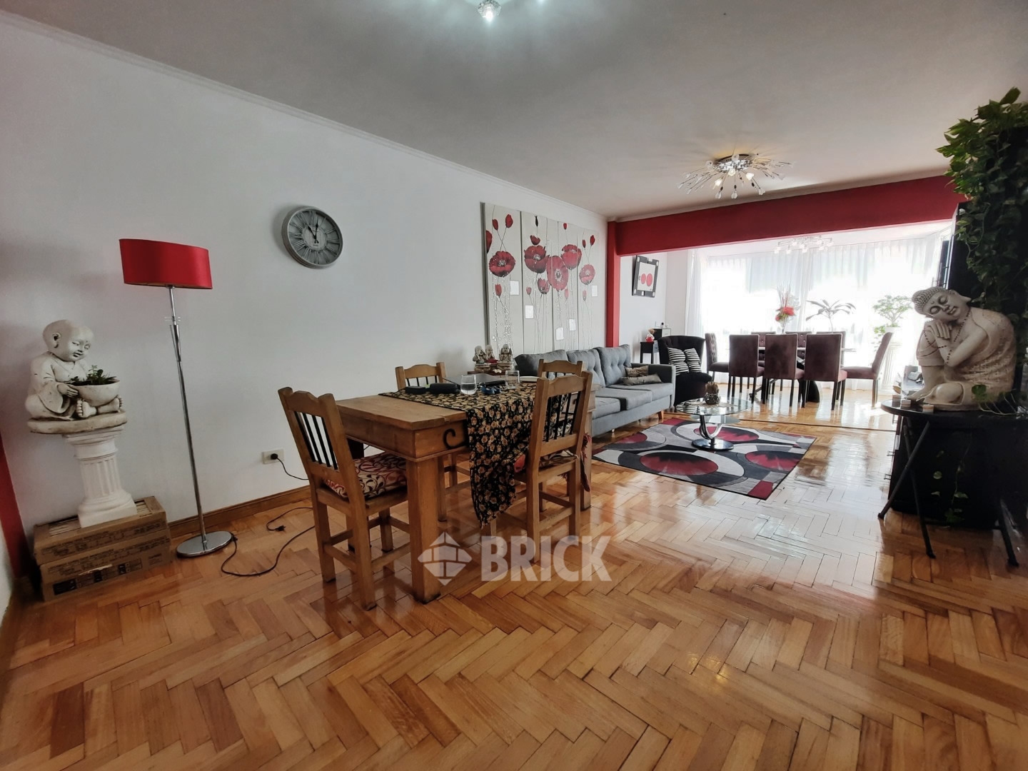 GOMEZ, VALENTIN al 2900 Piso 9 1