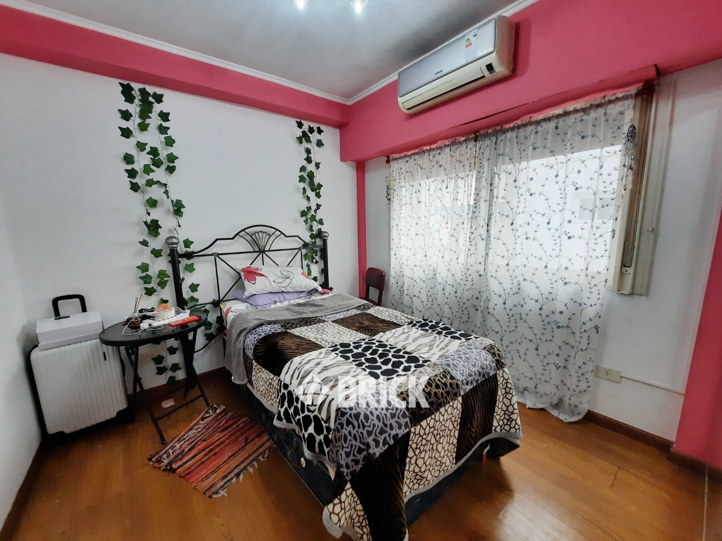 GOMEZ, VALENTIN al 2900 Piso 9 19