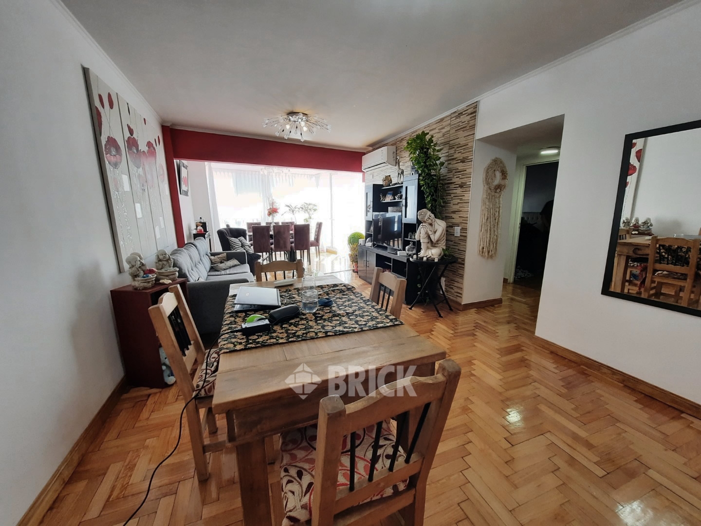 GOMEZ, VALENTIN al 2900 Piso 9 3