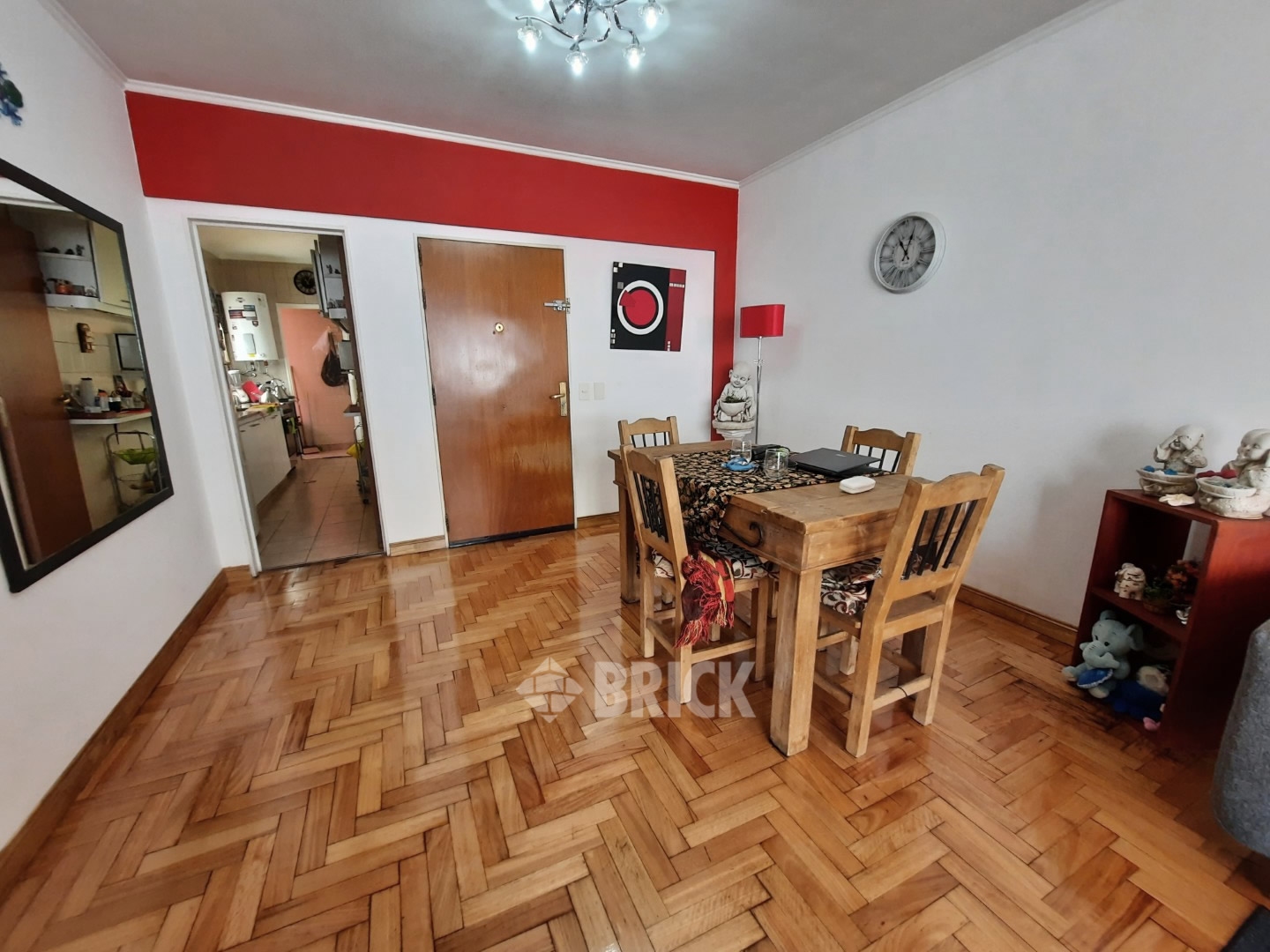 GOMEZ, VALENTIN al 2900 Piso 9 9