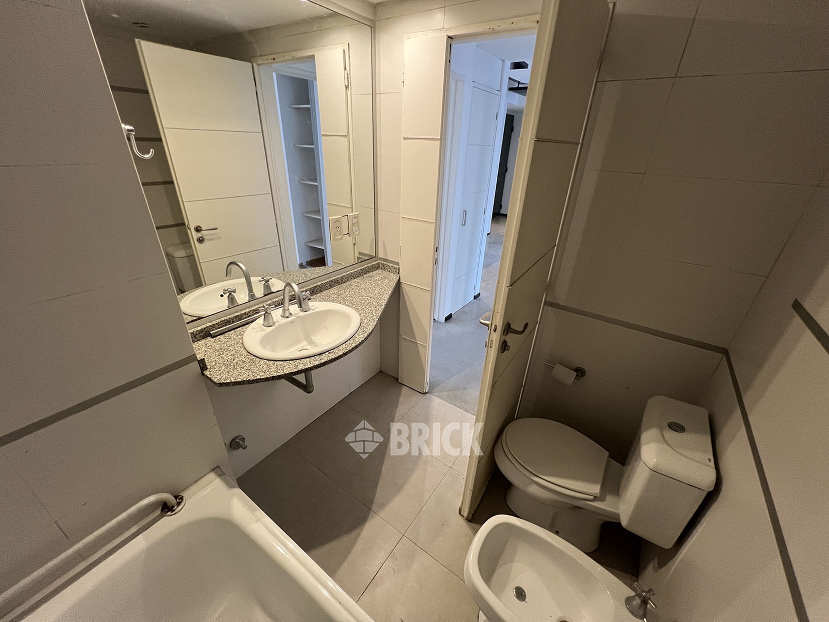 ZABALA al 3000 Piso 1 13